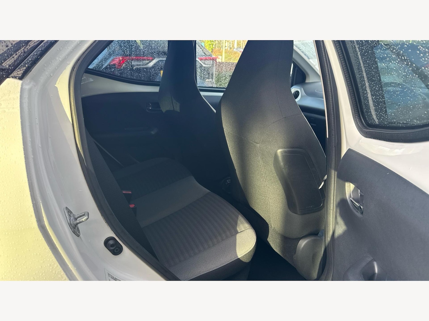 Used Toyota AYGO 2019 for sale - 77454800: Photo 14