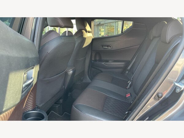 Used Toyota C-HR 2017 for sale - 76259462: Photo 15