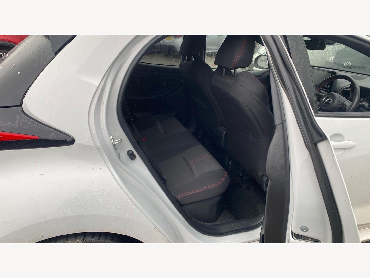 Used Toyota Yaris for sale - 77909428: Photo 14