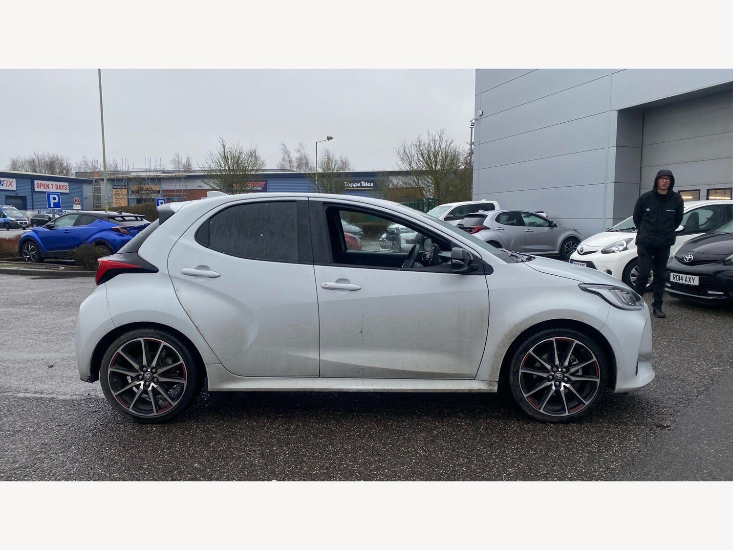 Used Toyota Yaris for sale - 77909428: Photo 18