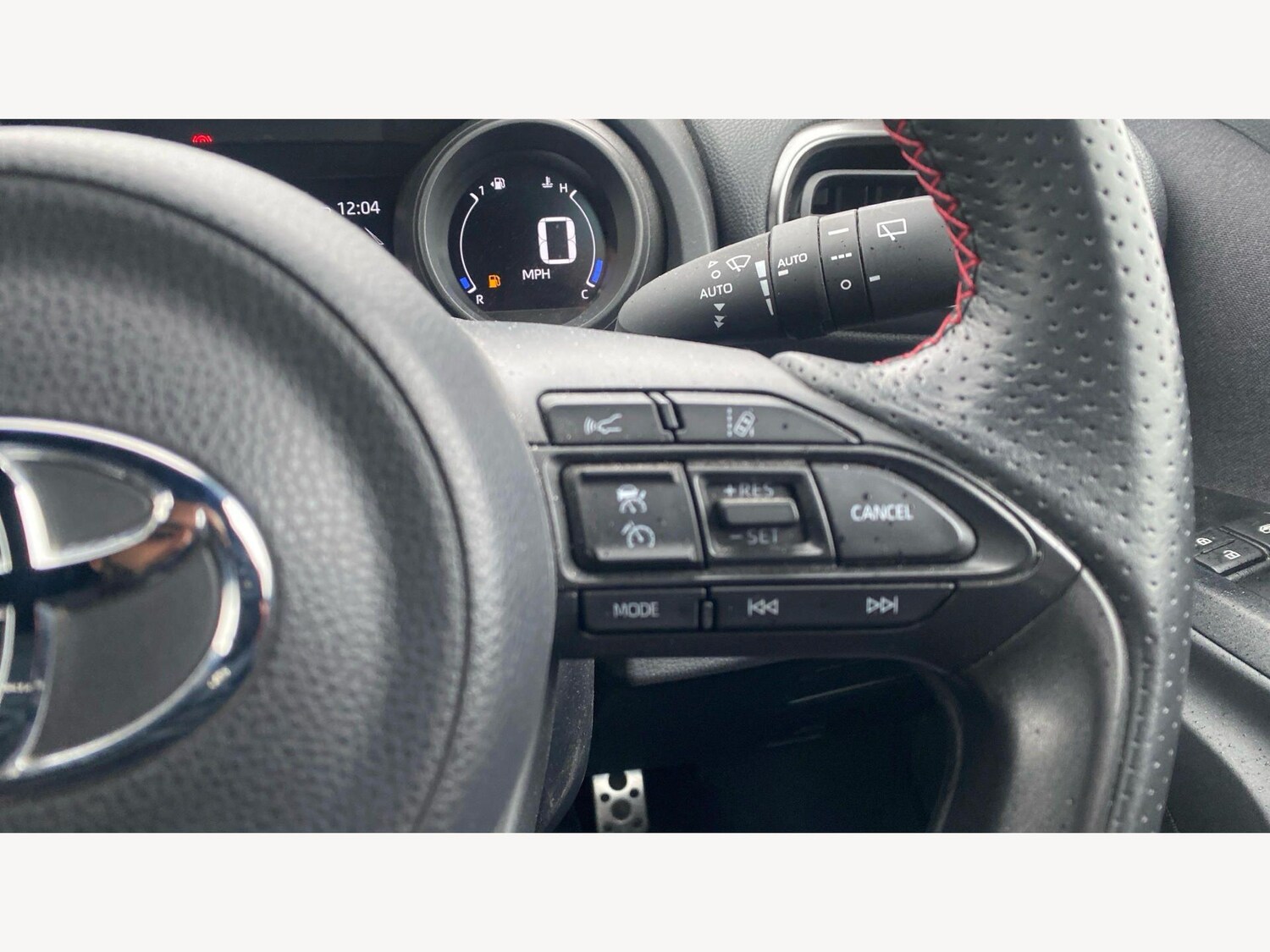 Used Toyota Yaris for sale - 77909428: Photo 24