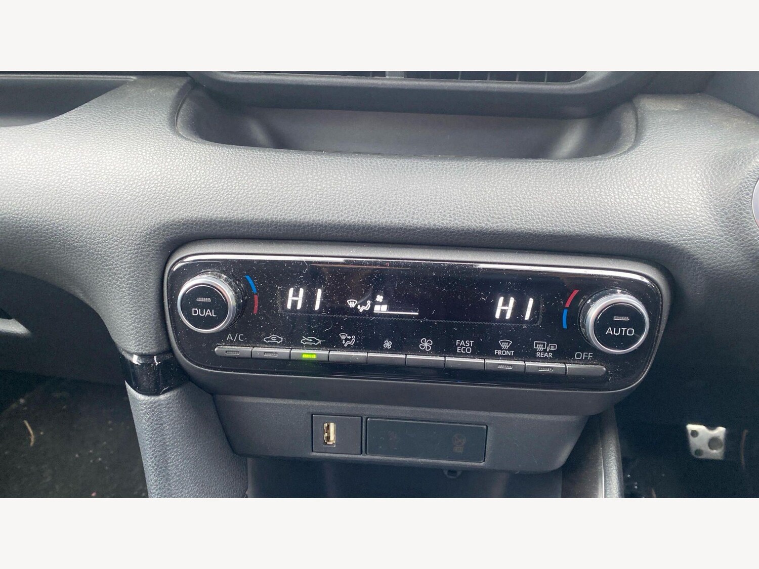 Used Toyota Yaris for sale - 77909428: Photo 26