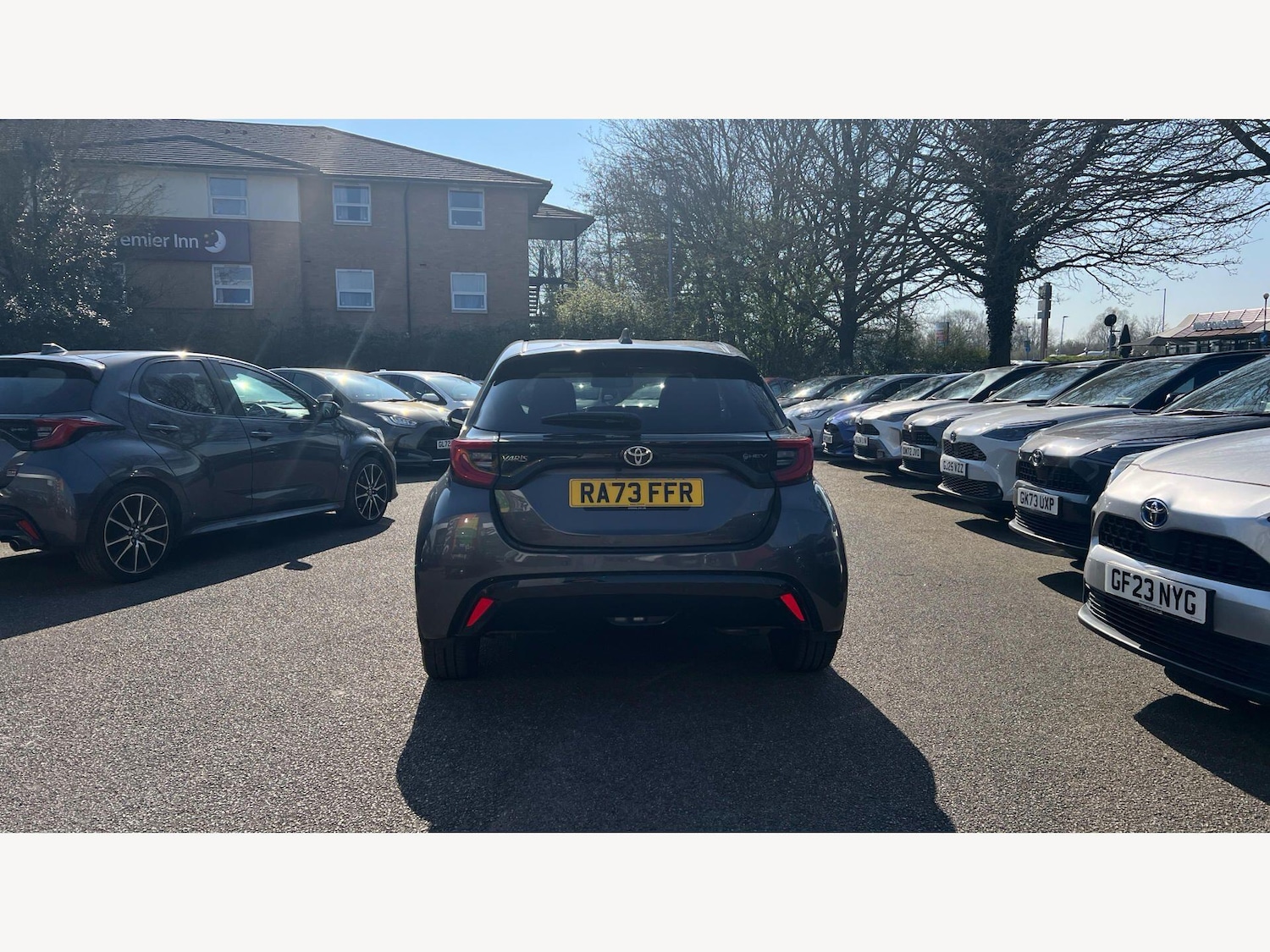 Used Toyota Yaris 2024 for sale - 77993247: Photo 21