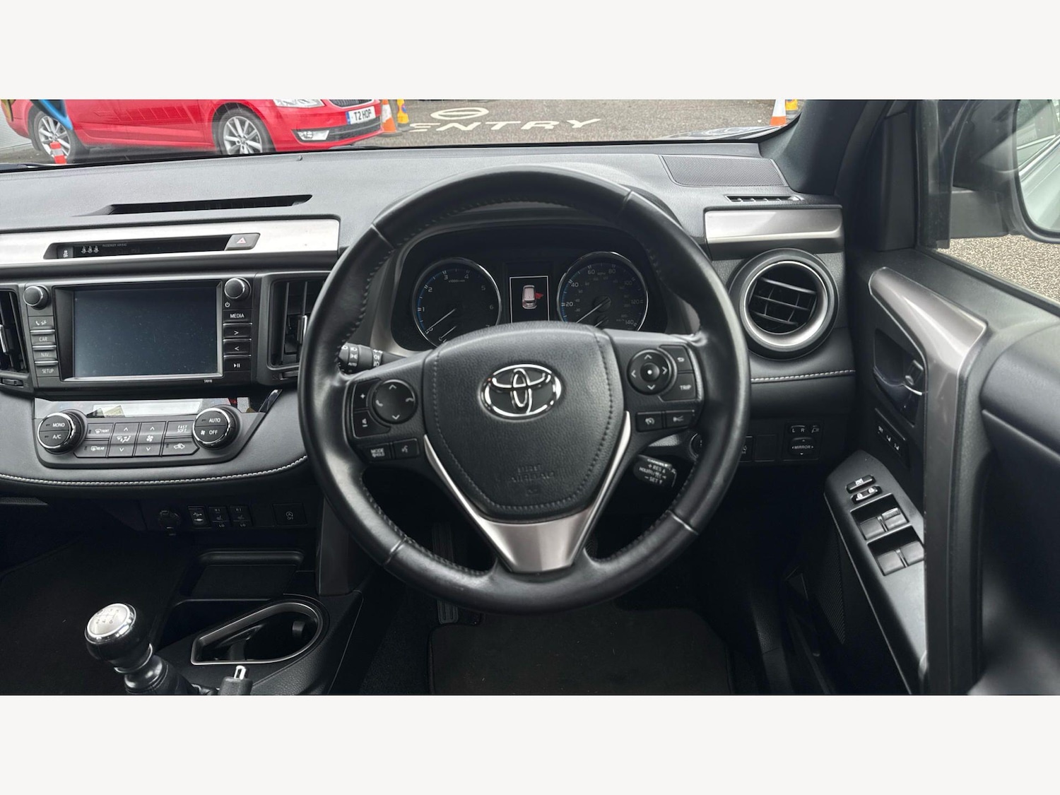 Used Toyota RAV4 2017 for sale - 77737230: Photo 10