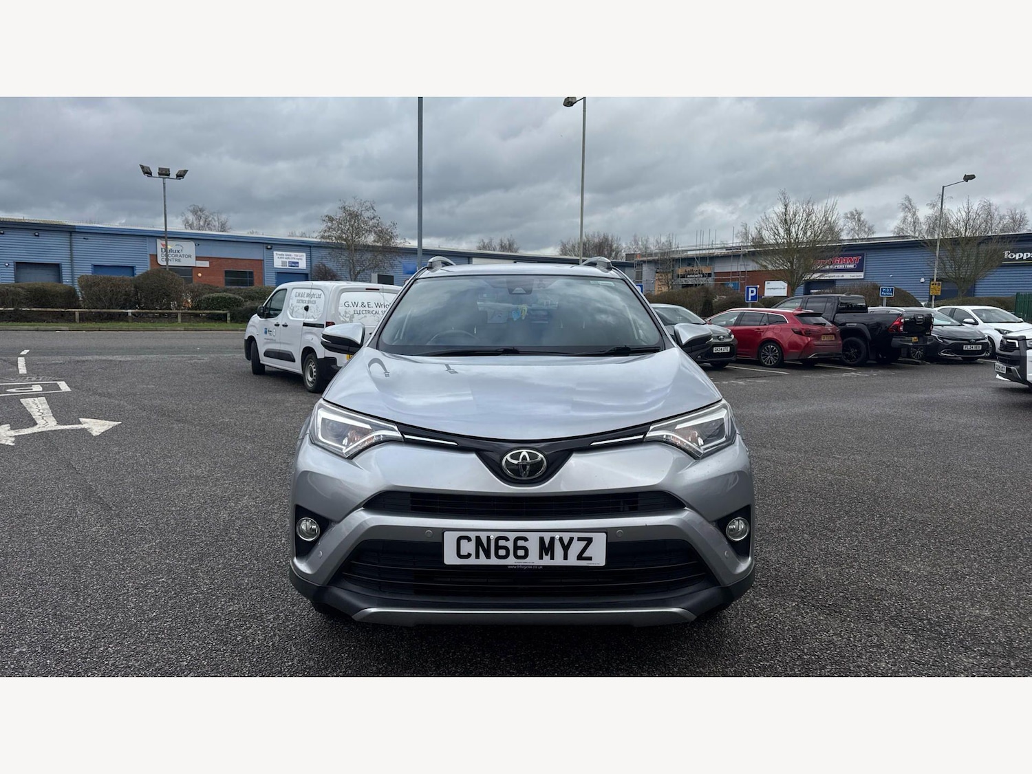 Used Toyota RAV4 2017 for sale - 77737230: Photo 17