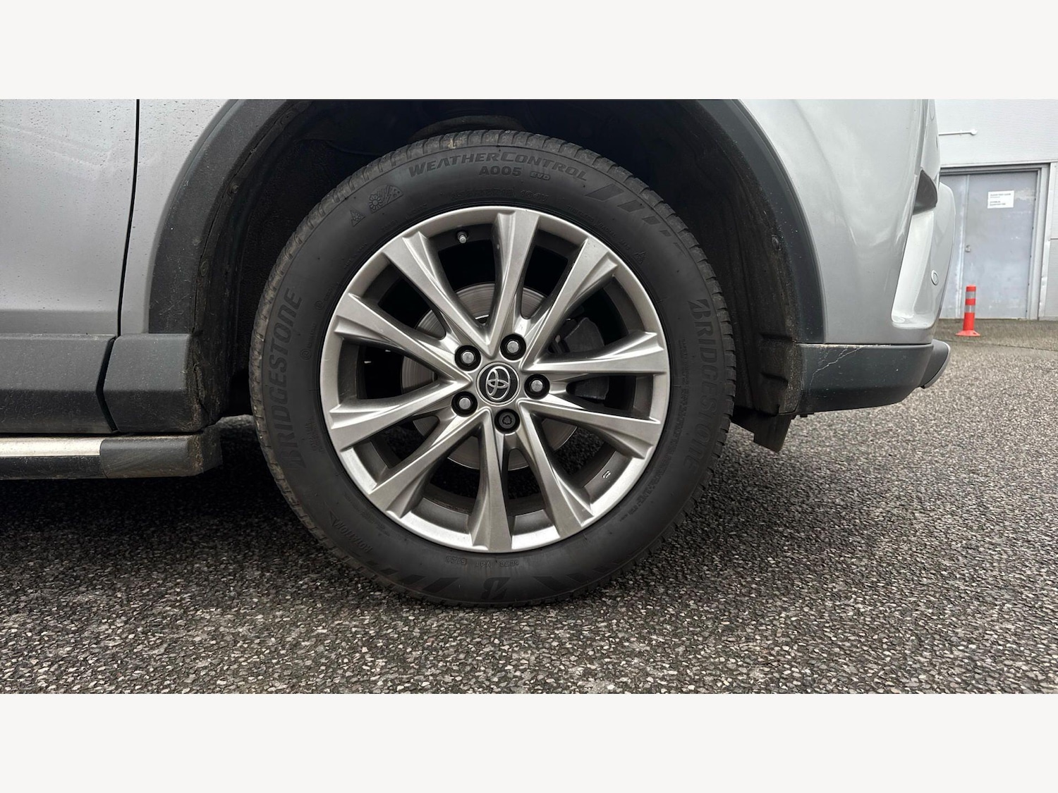 Used Toyota RAV4 2017 for sale - 77737230: Photo 20