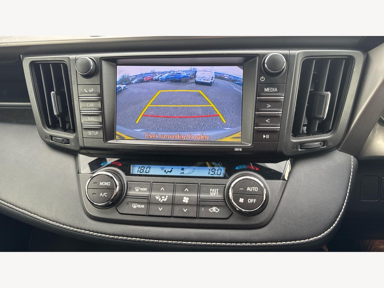 Used Toyota RAV4 2017 for sale - 77737230: Photo 26