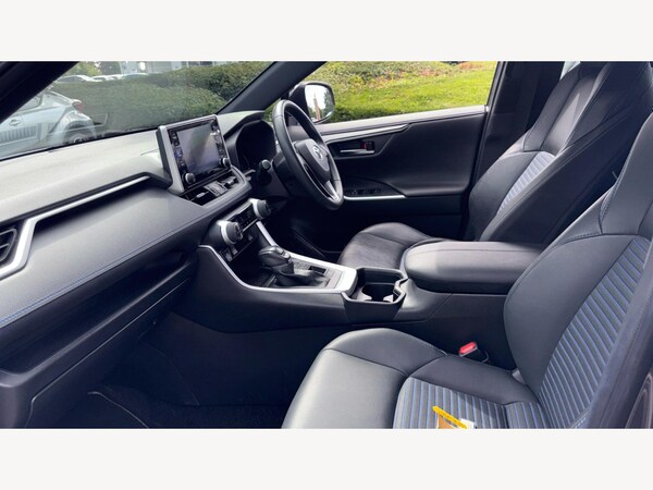 Used Toyota RAV4 2021 for sale - 75647181: Photo 12