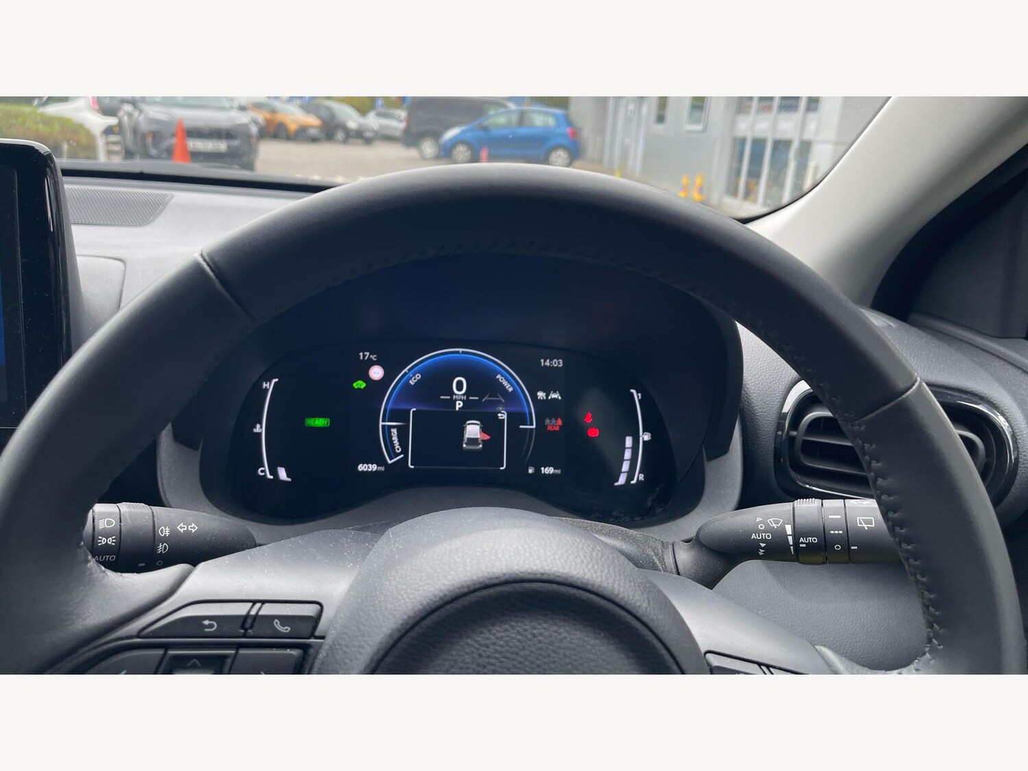 Used Toyota Yaris 2024 for sale - 76213972: Photo 11