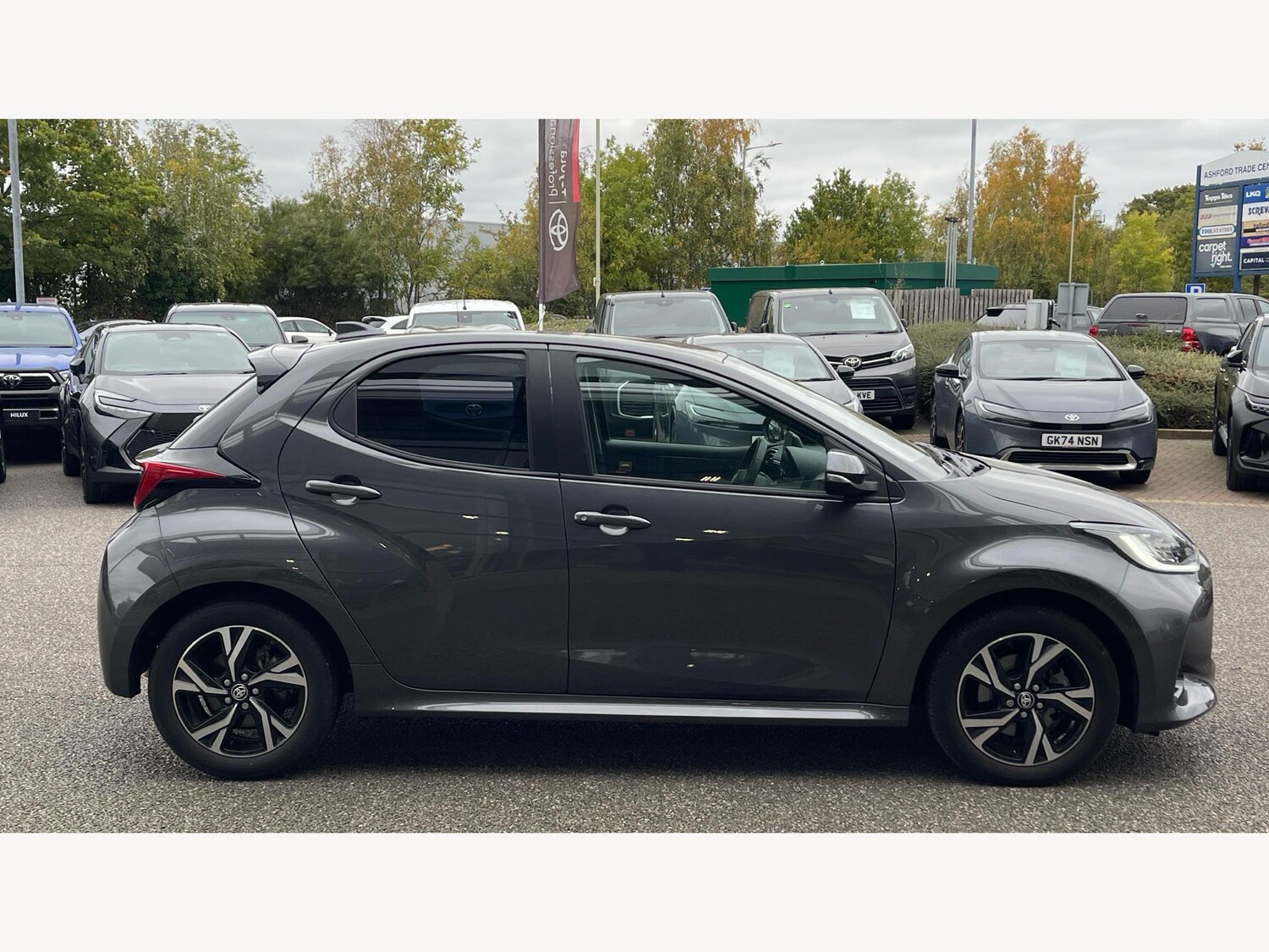 Used Toyota Yaris 2024 for sale - 76213972: Photo 18