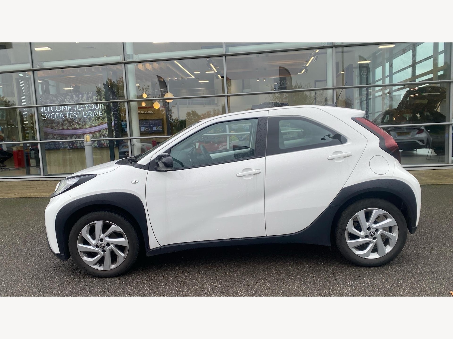 Used Toyota Aygo X 2023 for sale - 77074624: Photo 19