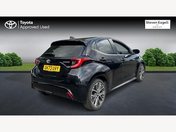 Used Toyota Yaris 2023 for sale - 79453348: Photo