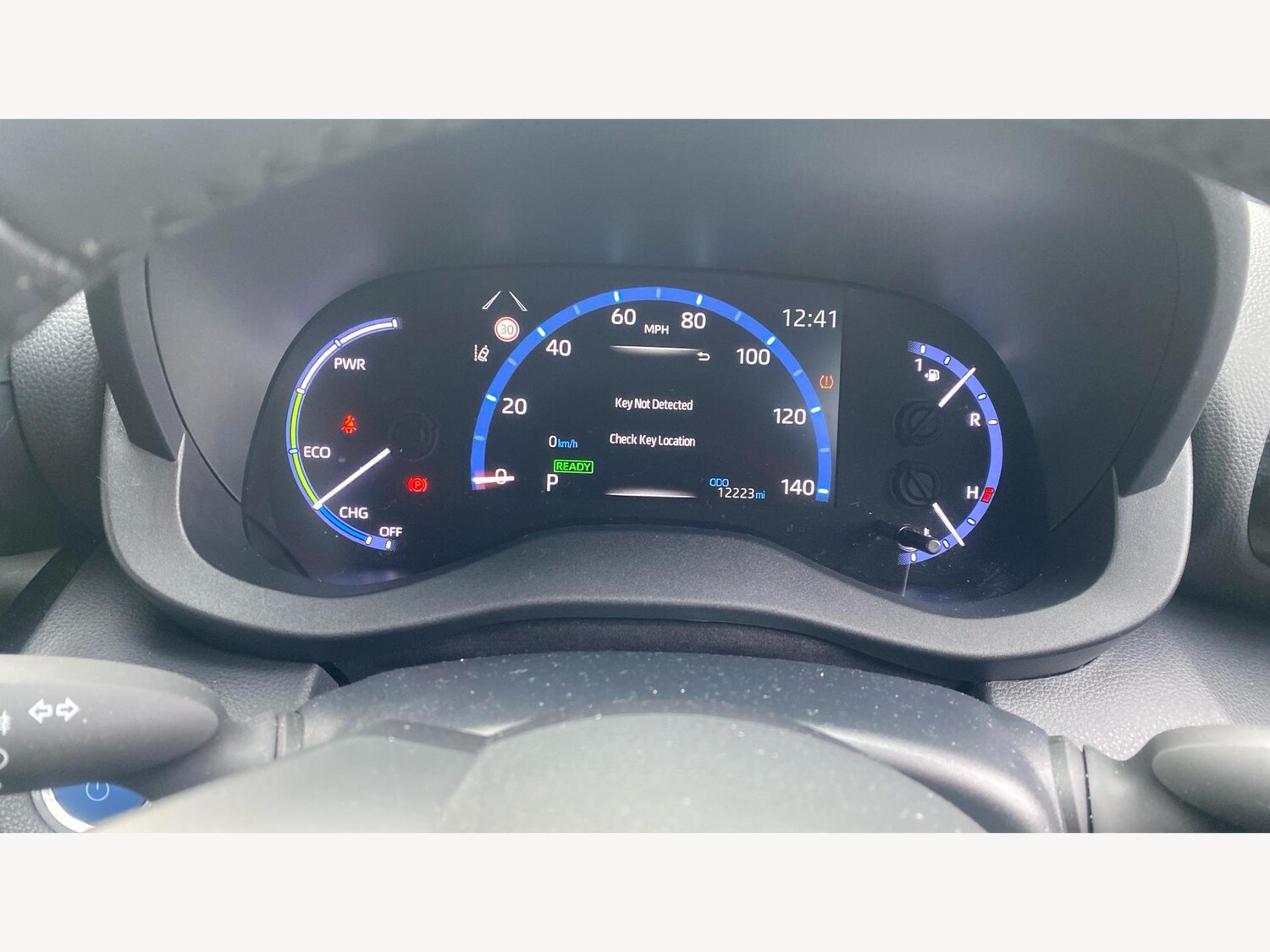 Used Toyota Yaris Cross 2023 for sale - 77229456: Photo 11