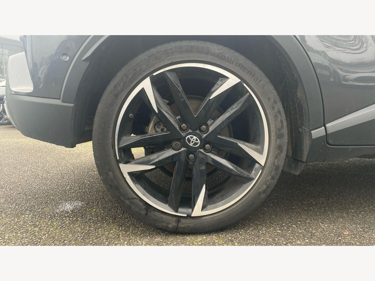 Used Toyota C-HR 2023 for sale - 77839752: Photo 20