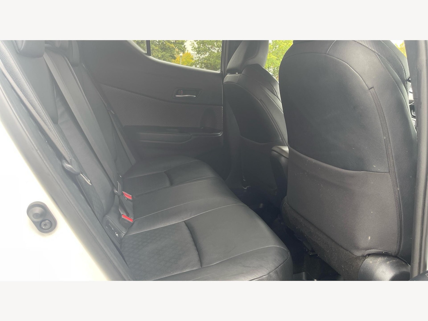 Used Toyota C-HR 2020 for sale - 76158491: Photo 14