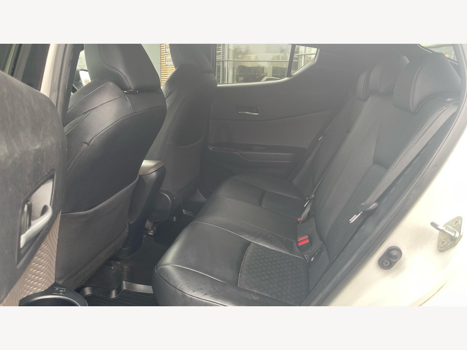 Used Toyota C-HR 2020 for sale - 76158491: Photo 15