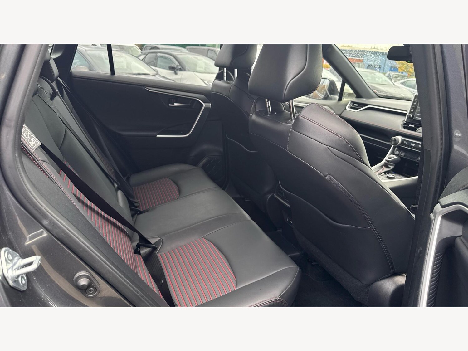 Used Toyota RAV4 2021 for sale - 76608332: Photo 14