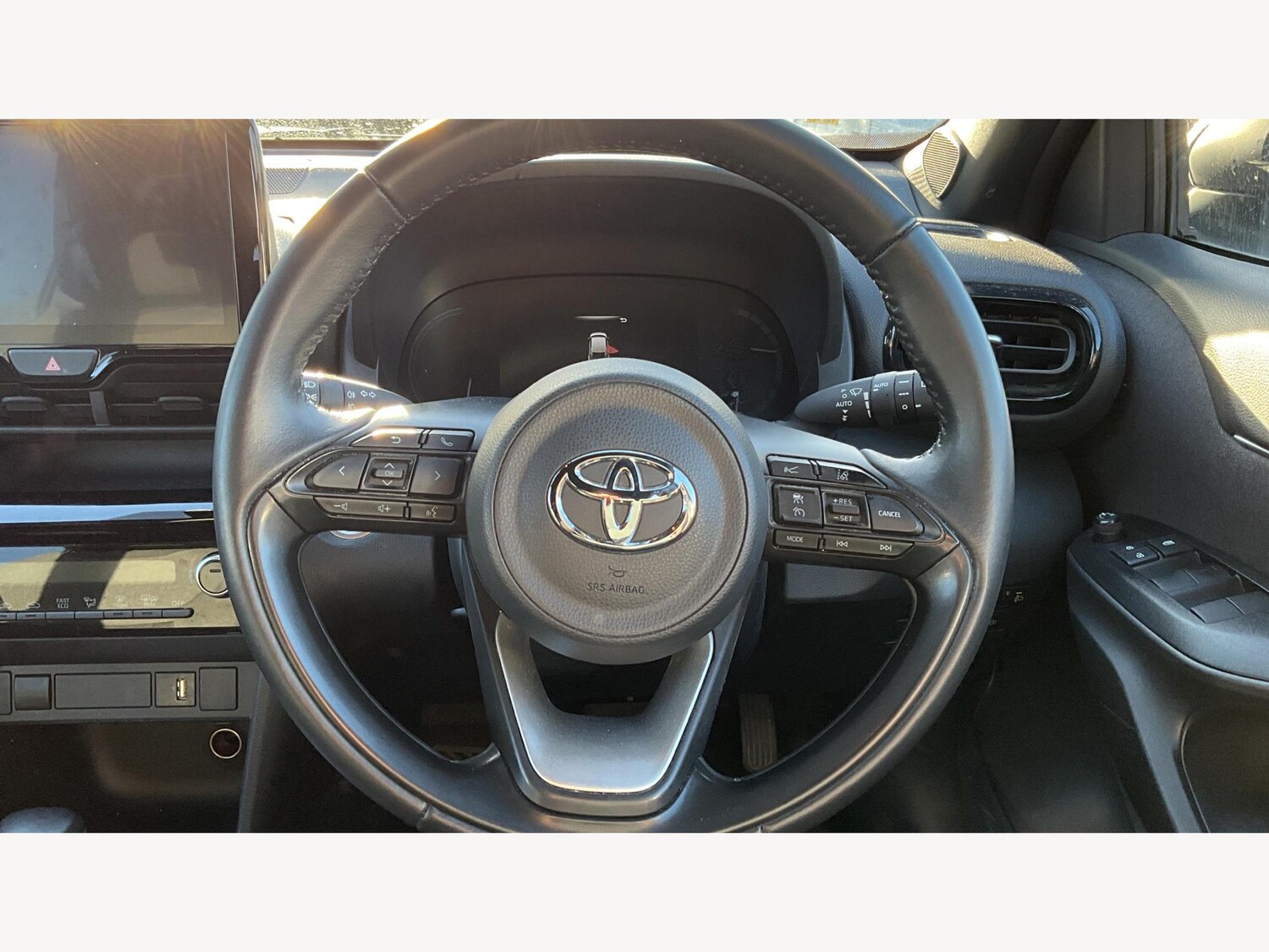 Used Toyota Yaris Cross 2022 for sale - 77253634: Photo 10