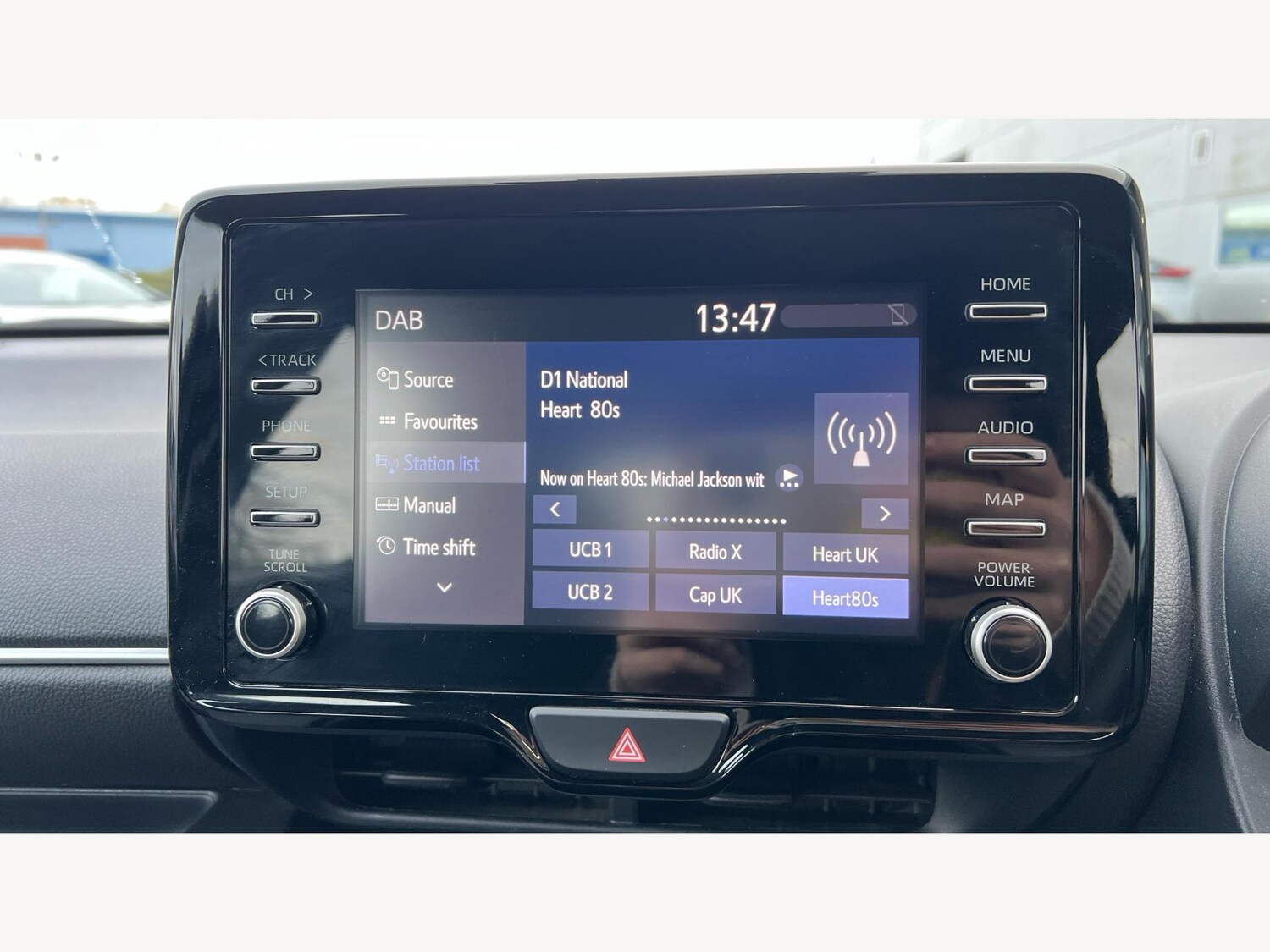 Used Toyota Yaris 2024 for sale - 77574108: Photo 9