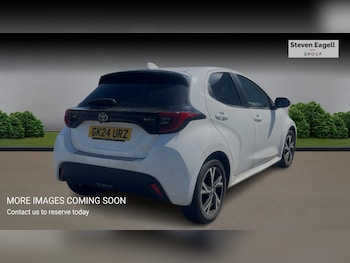 Used Toyota Yaris 2024 for sale - 78417501: Photo