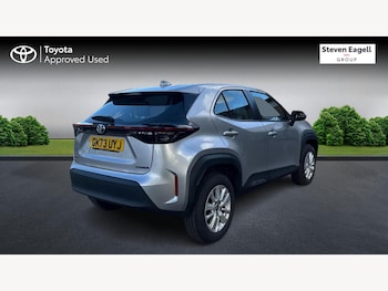 Used Toyota Yaris Cross 2023 for sale - 76042500: Photo 2