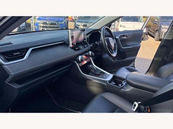 Used Toyota RAV4 2021 for sale - 76307623: Photo 12