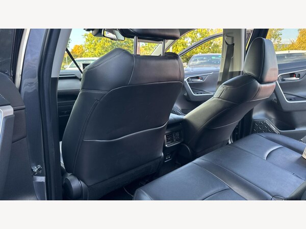Used Toyota RAV4 2021 for sale - 76307623: Photo 15