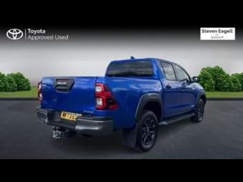 Used Toyota Hilux 2023 for sale - 74598302: Photo