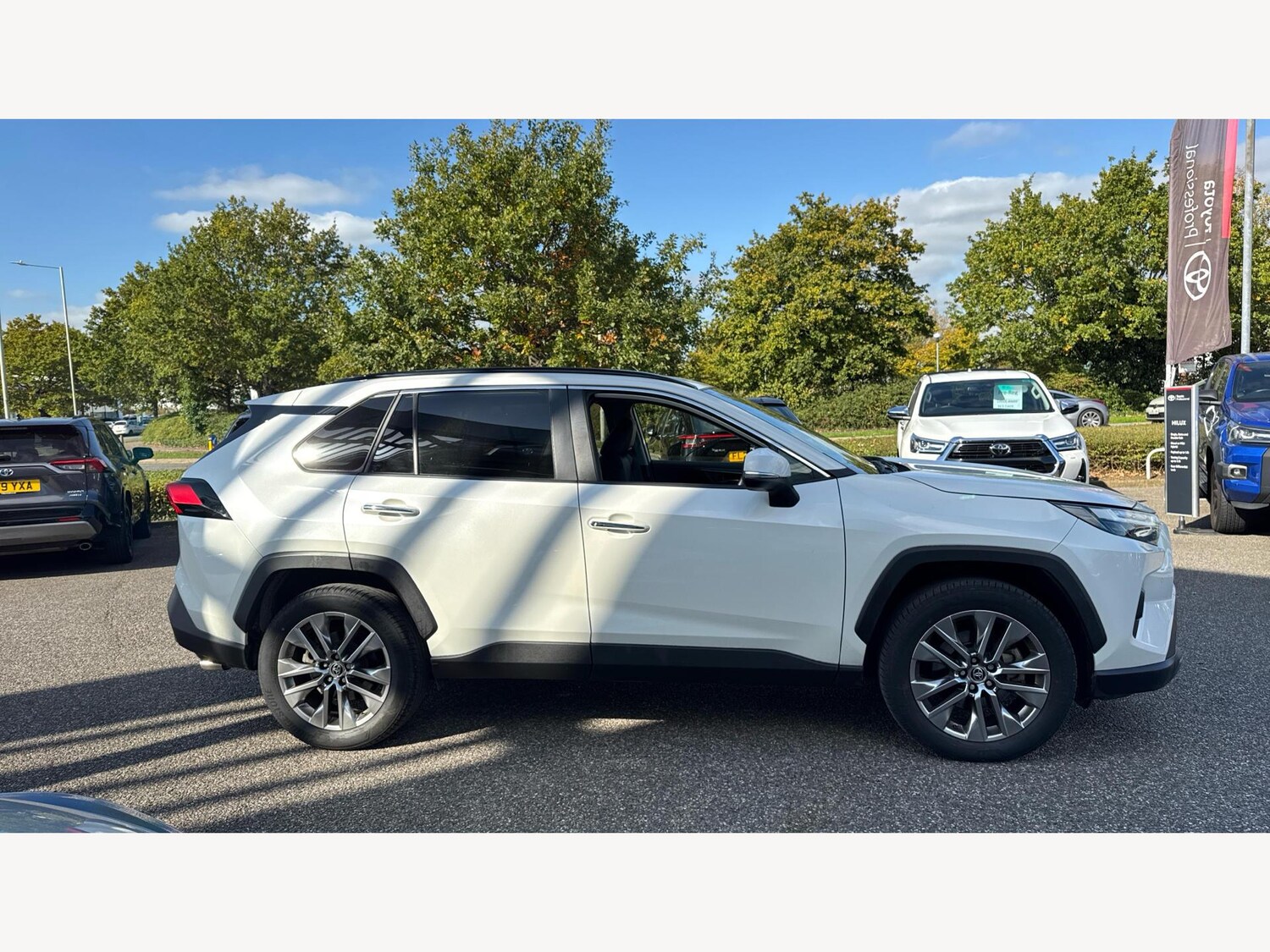 Used Toyota RAV4 2022 for sale - 76326214: Photo 18