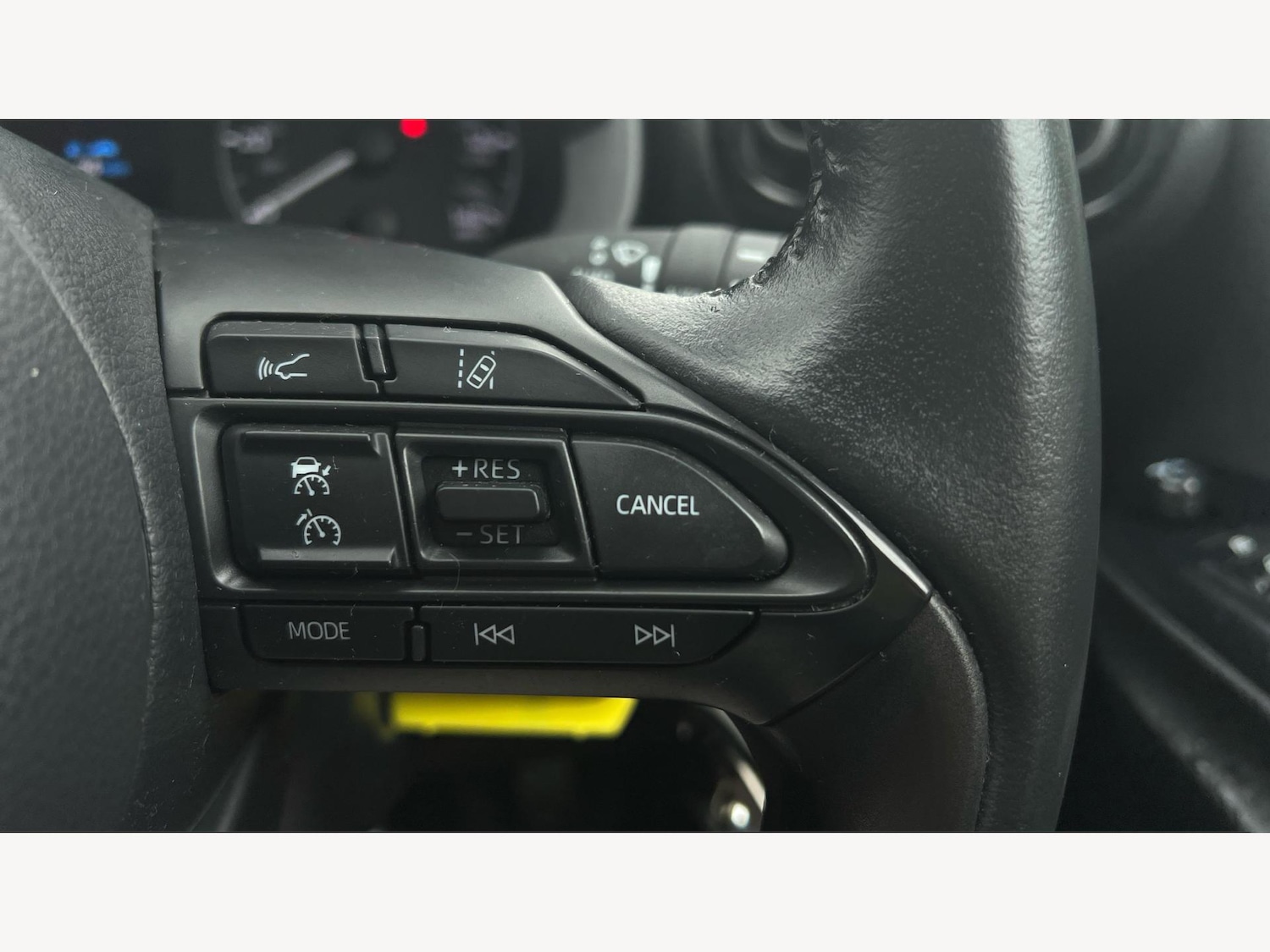 Used Toyota Yaris 2022 for sale - 76572039: Photo 24