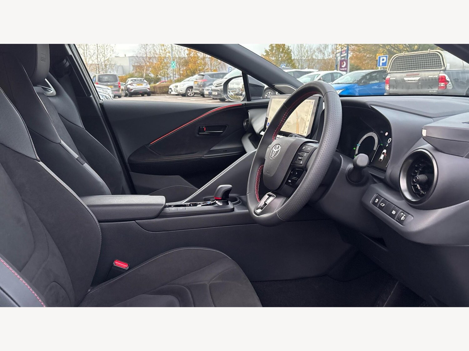 Used Toyota C-HR 2025 for sale - 76361537: Photo 13