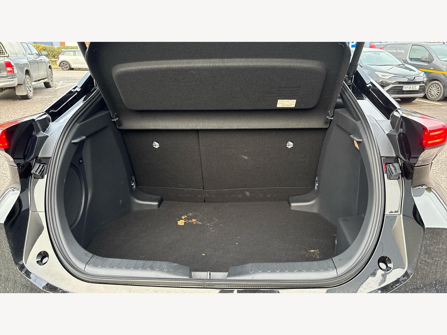 Used Toyota C-HR 2025 for sale - 76361537: Photo 16