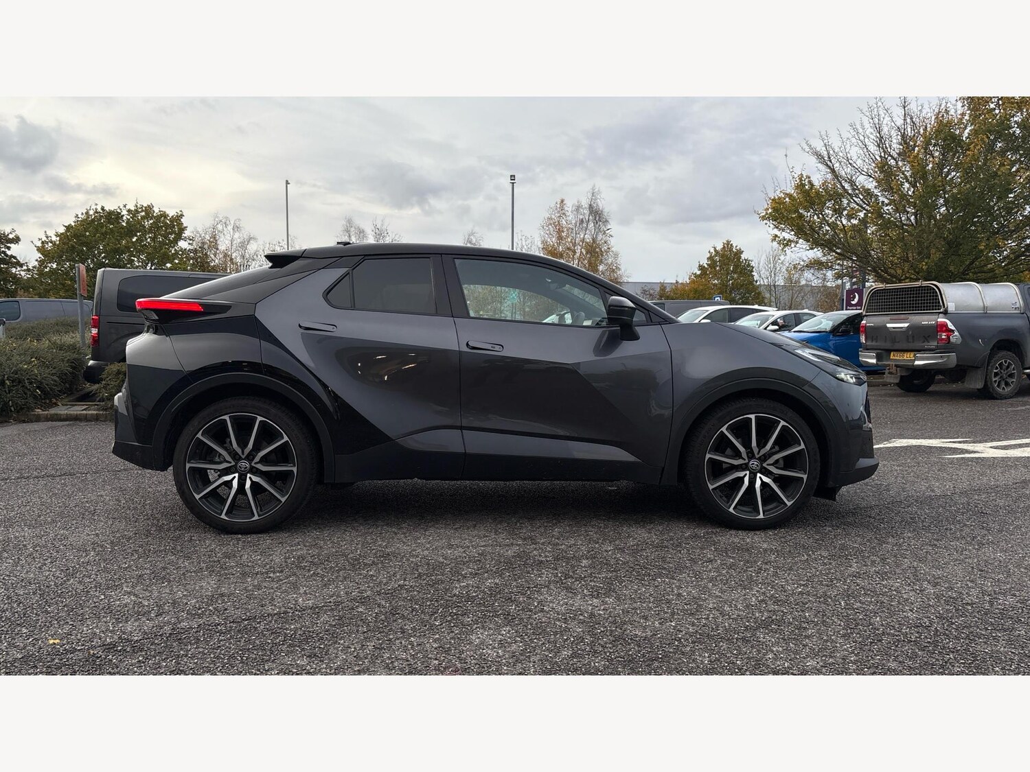 Used Toyota C-HR 2025 for sale - 76361537: Photo 18