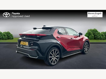 Used Toyota C-HR 2024 for sale - 76189327: Photo 2