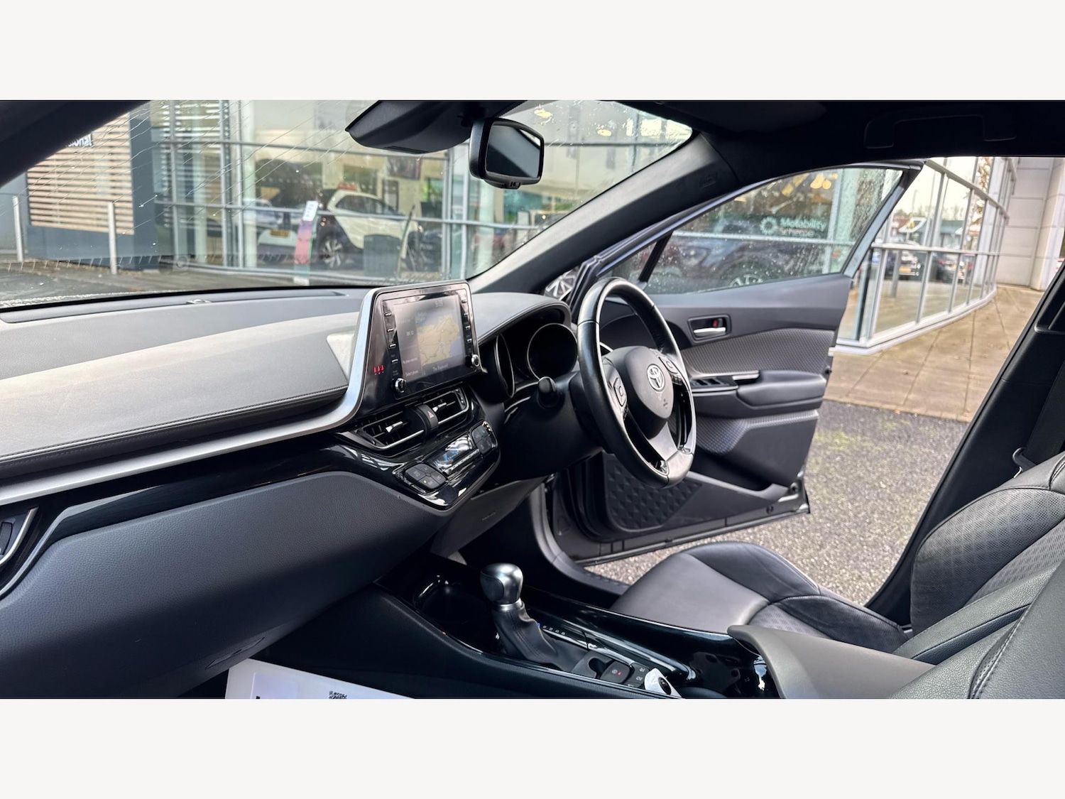 Used Toyota C-HR 2021 for sale - 76689535: Photo 12