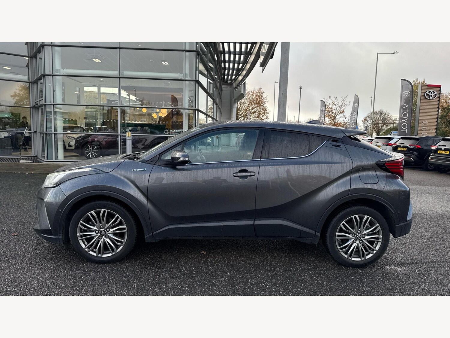 Used Toyota C-HR 2021 for sale - 76689535: Photo 19