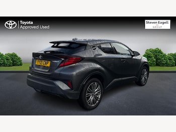 Used Toyota C-HR 2021 for sale - 76689535: Photo