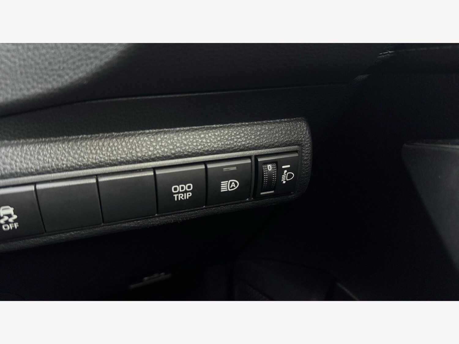 Used Toyota Corolla for sale - 77883510: Photo 24