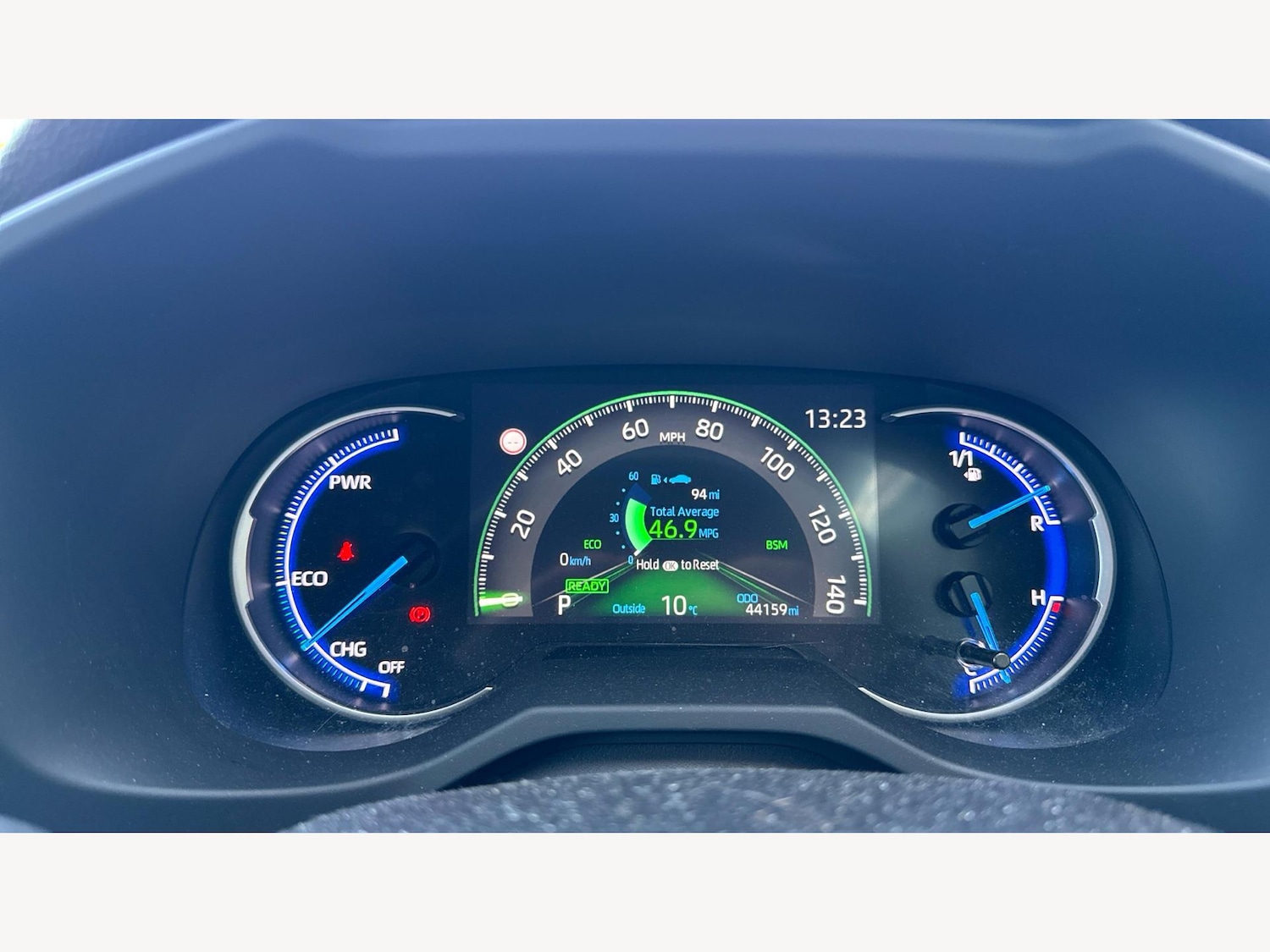 Used Toyota RAV4 2019 for sale - 76742295: Photo 11