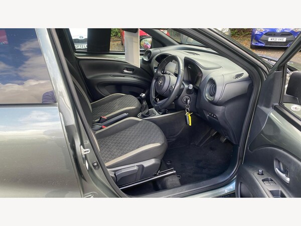 Used Toyota Aygo X 2022 for sale - 75768589: Photo 13