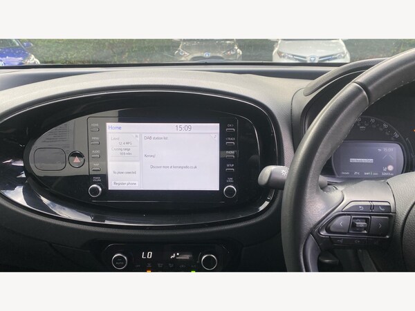 Used Toyota Aygo X 2022 for sale - 75768589: Photo 9