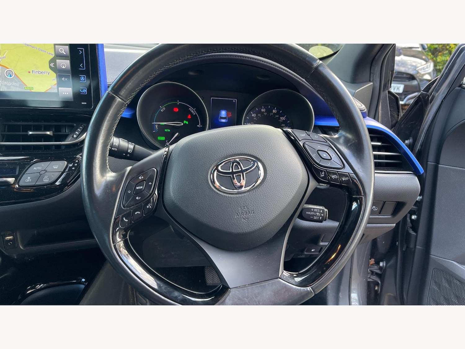 Used Toyota C-HR 2018 for sale - 76866374: Photo 10