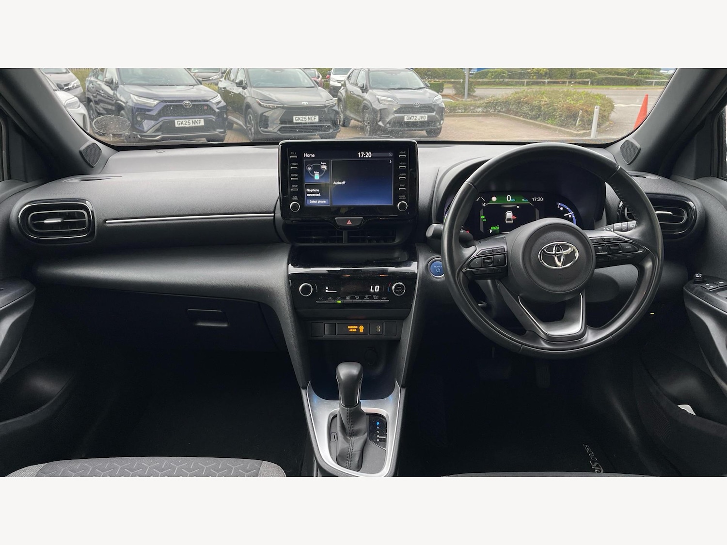 Used Toyota Yaris Cross 2023 for sale - 76159087: Photo 7