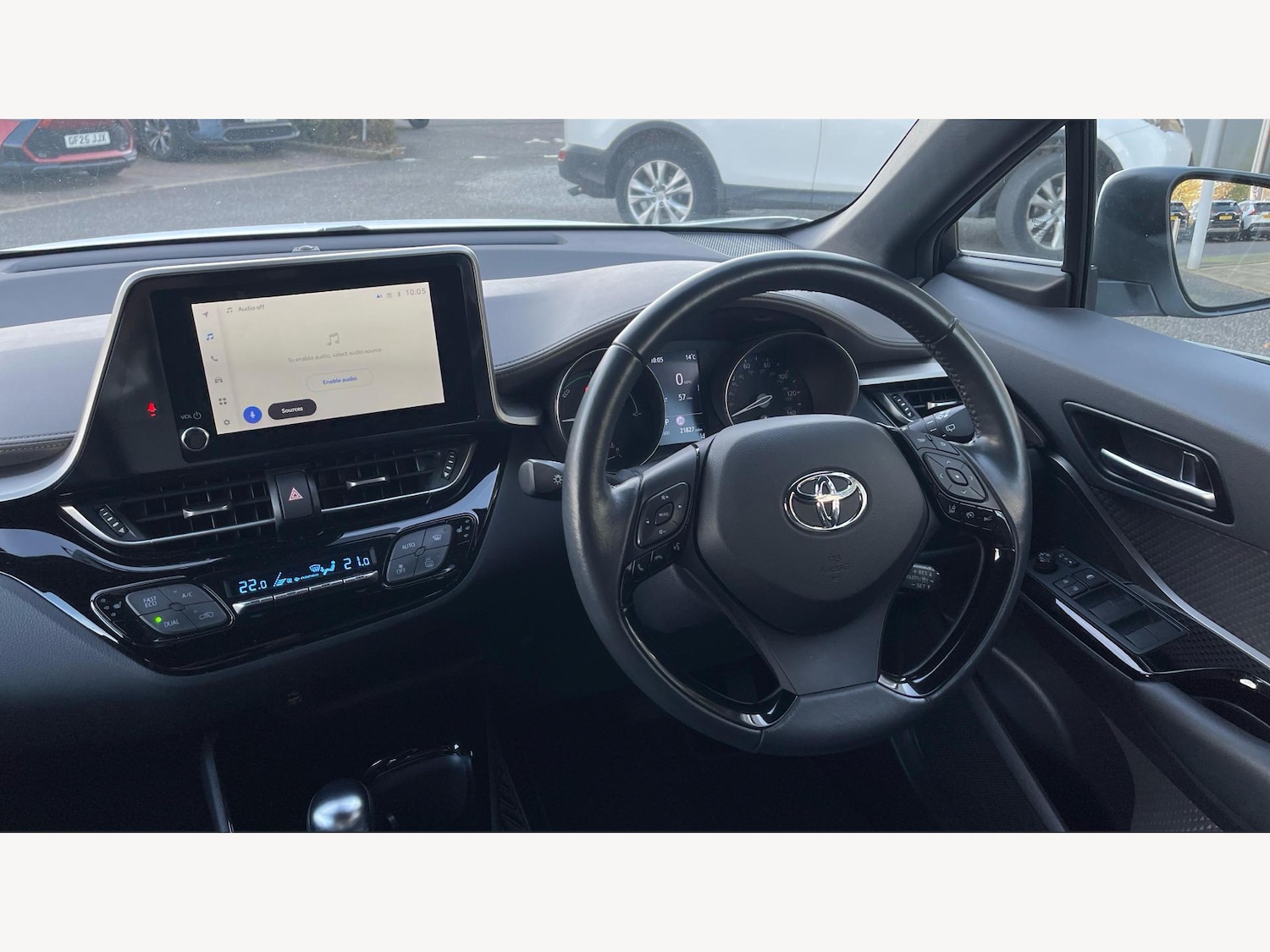 Used Toyota C-HR 2022 for sale - 76866375: Photo 8