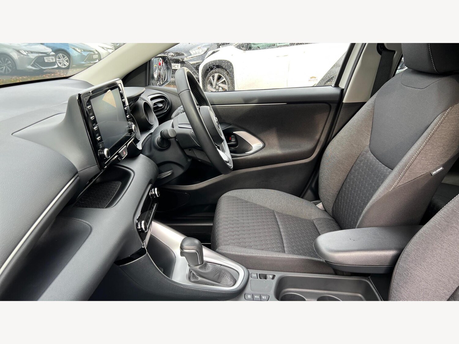 Used Toyota Yaris 2023 for sale - 77016958: Photo 11