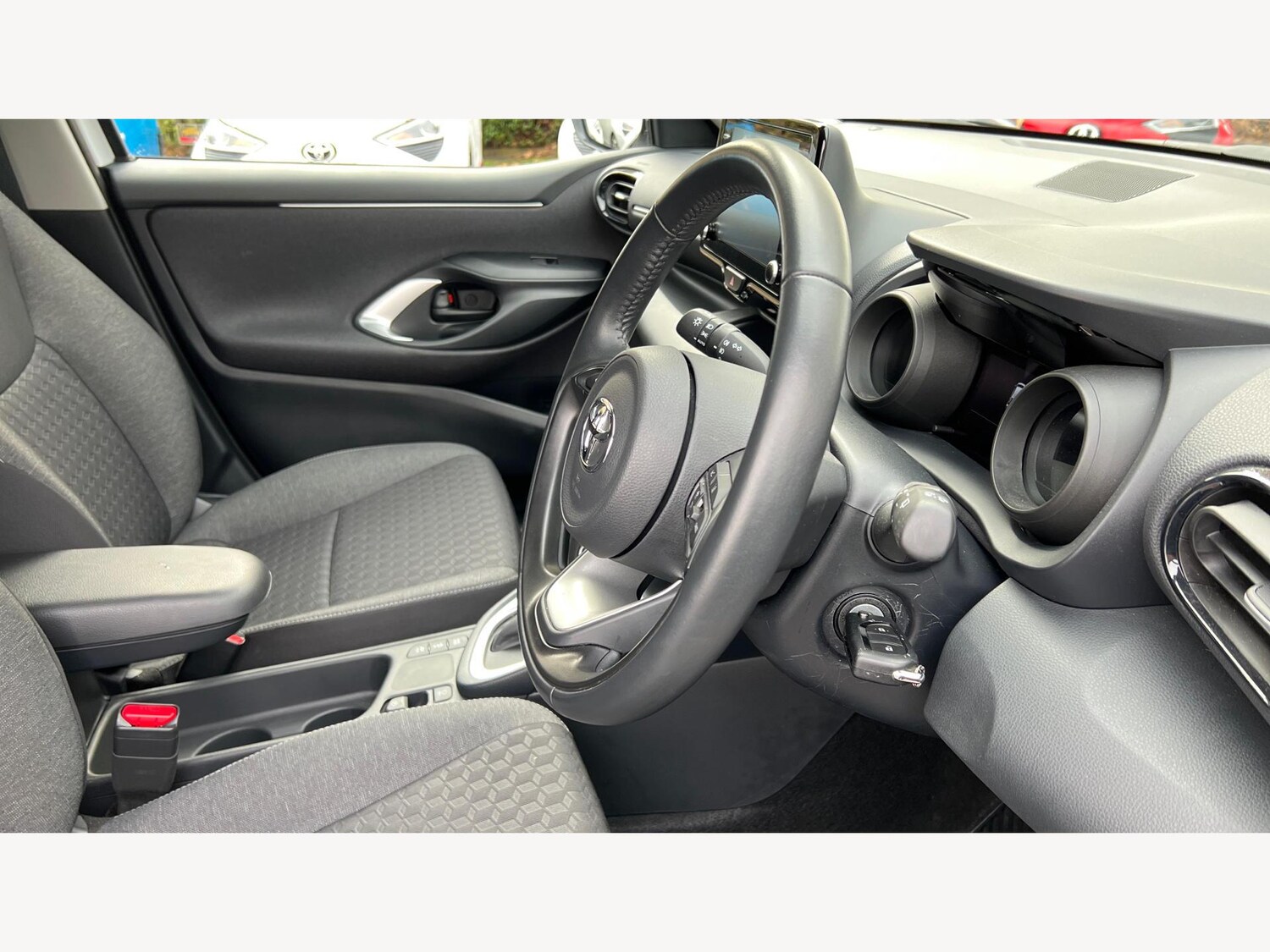 Used Toyota Yaris 2023 for sale - 77016958: Photo 12