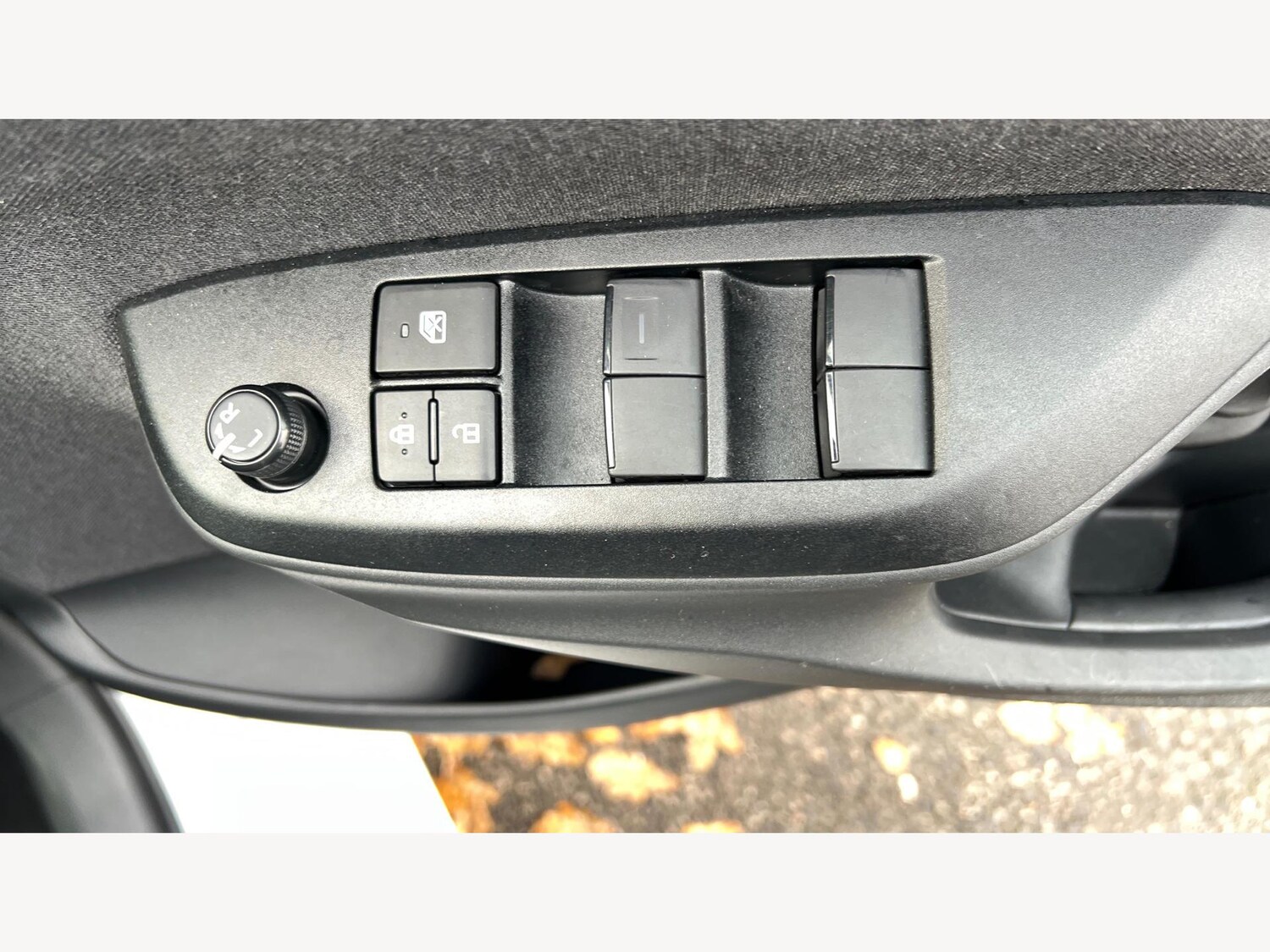 Used Toyota Yaris 2023 for sale - 77016958: Photo 27