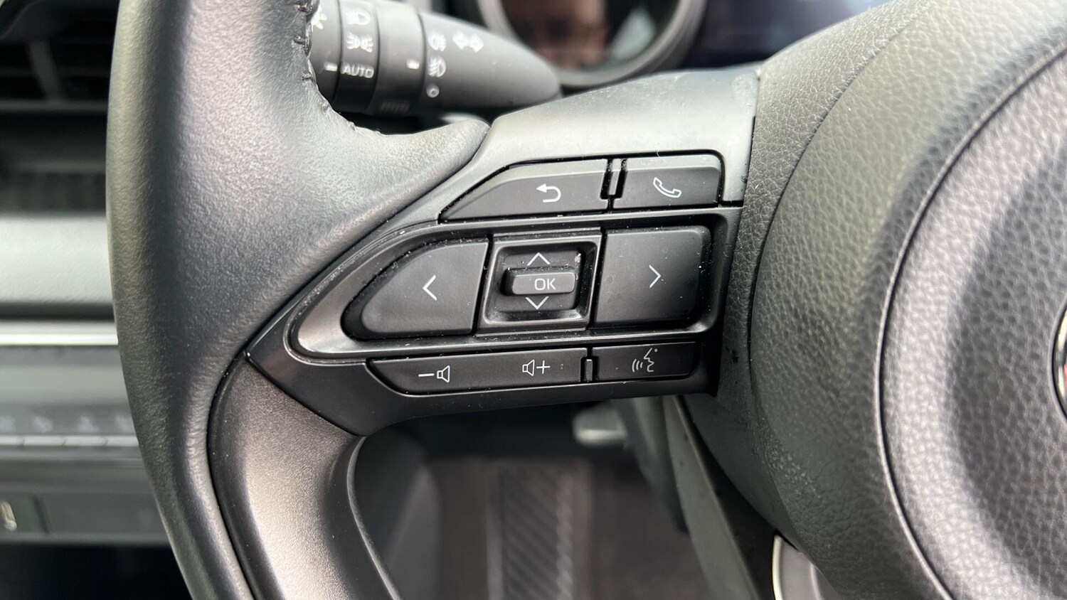 Used Toyota Yaris 2023 for sale - 77016958: Photo 37