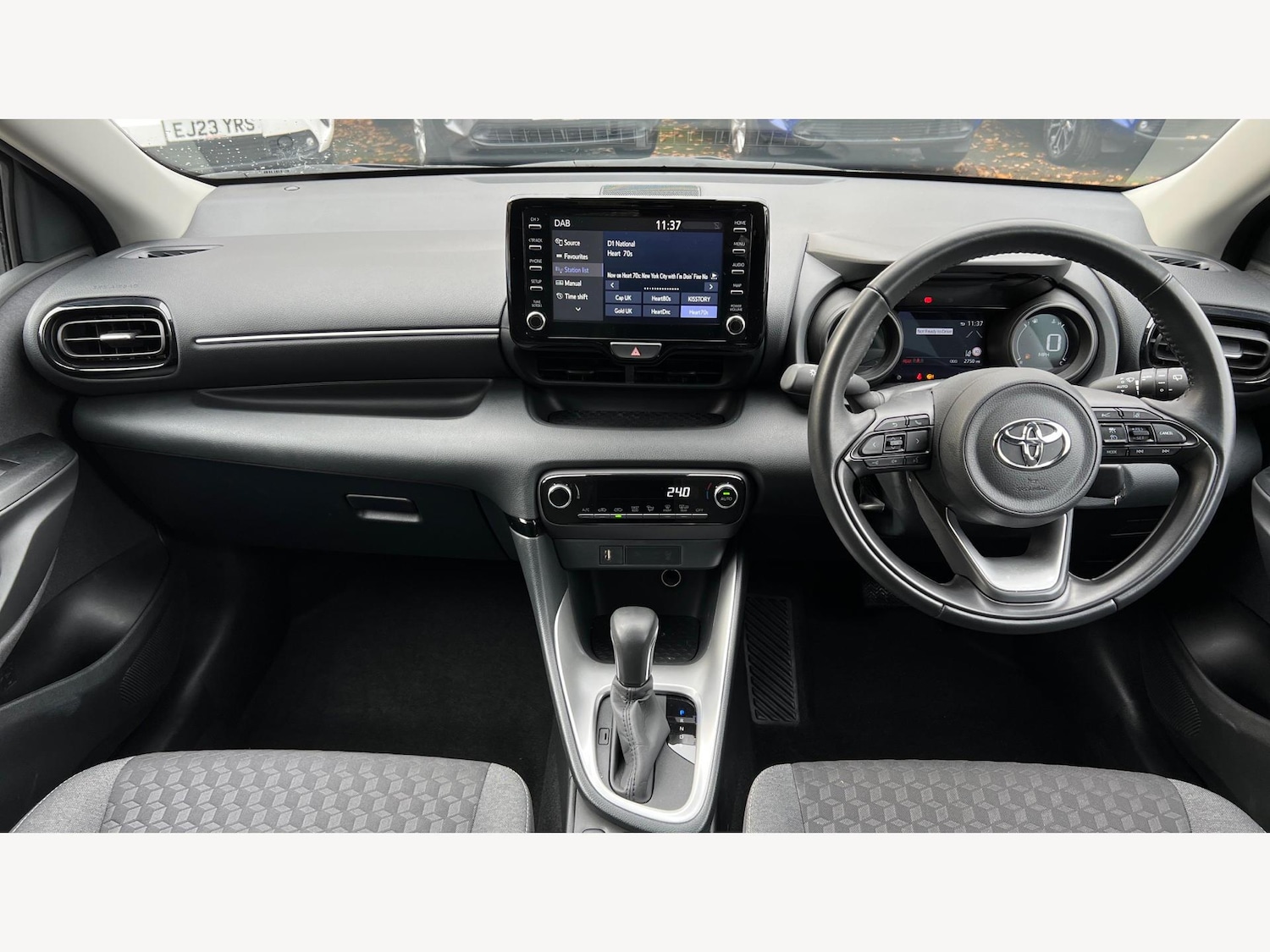 Used Toyota Yaris 2023 for sale - 77016958: Photo 7