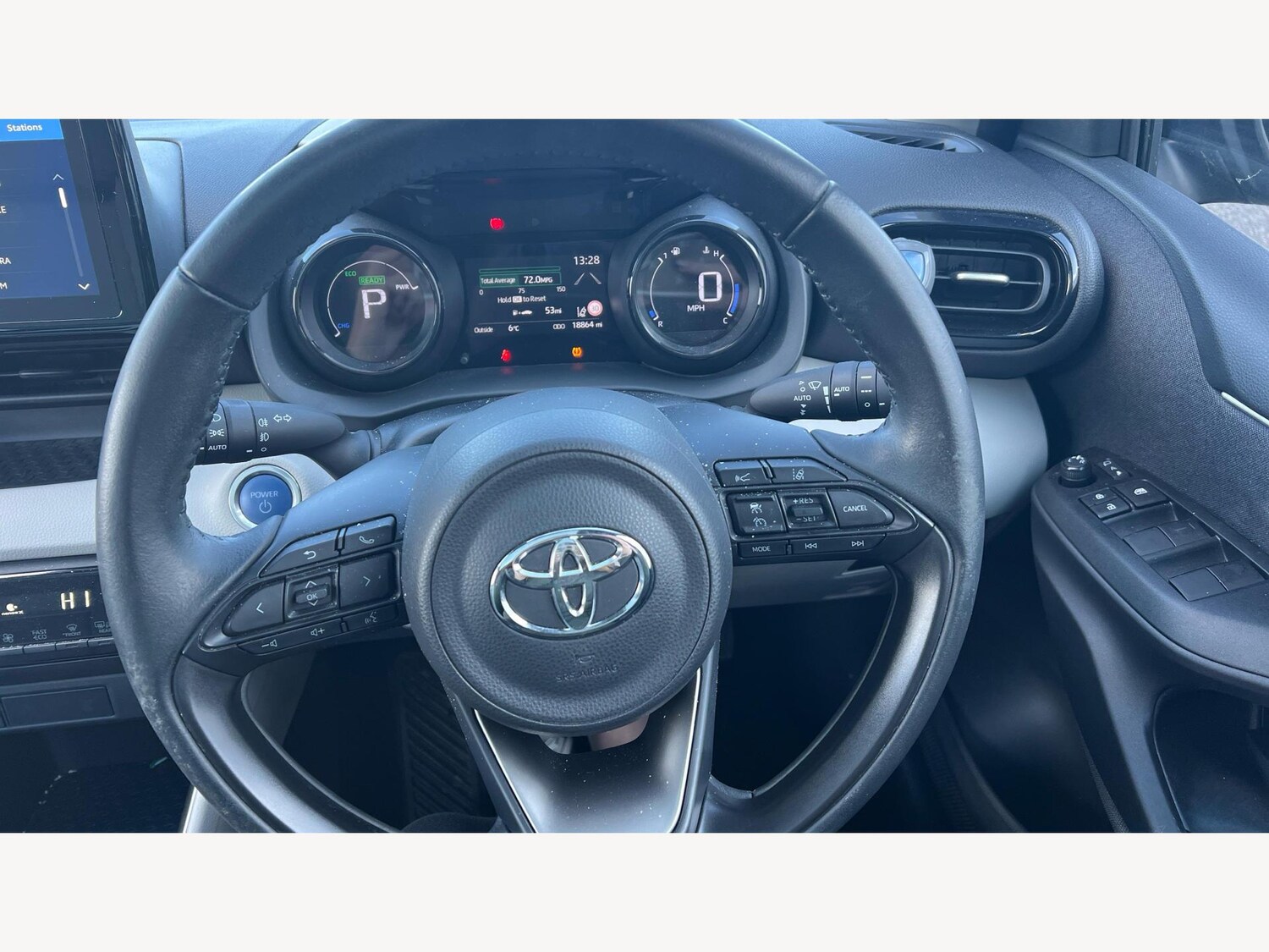 Used Toyota Yaris for sale - 77940146: Photo 10